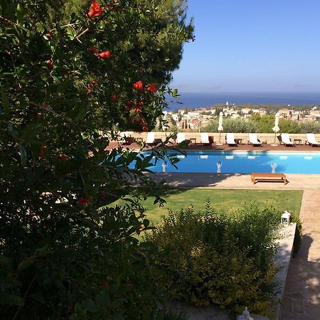 Villa Xenon Estate Spétses Esterno foto