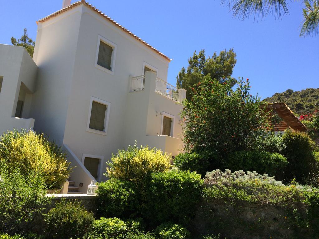 Villa Xenon Estate Spétses Esterno foto